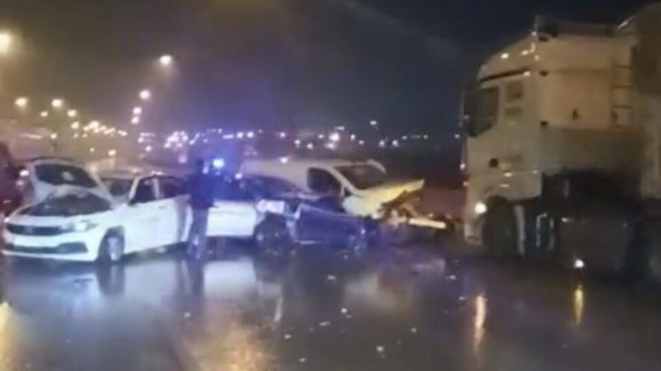 Gaziantep'te zincirleme kaza: 13 yaralı