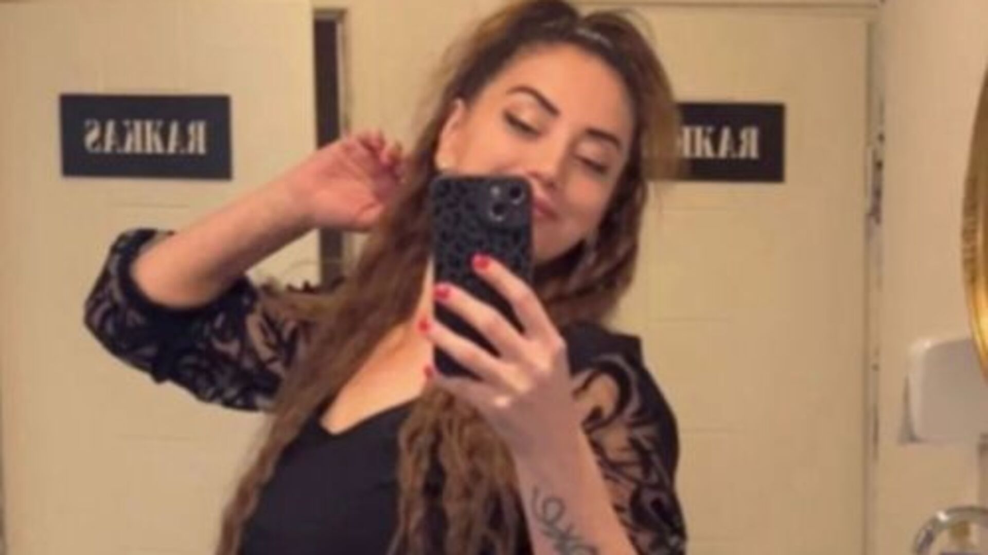 Bursa'da Yasemin Bulut Börek Almaya Gitti, Eski Erkek Arkadaşı Tarafından Vuruldu