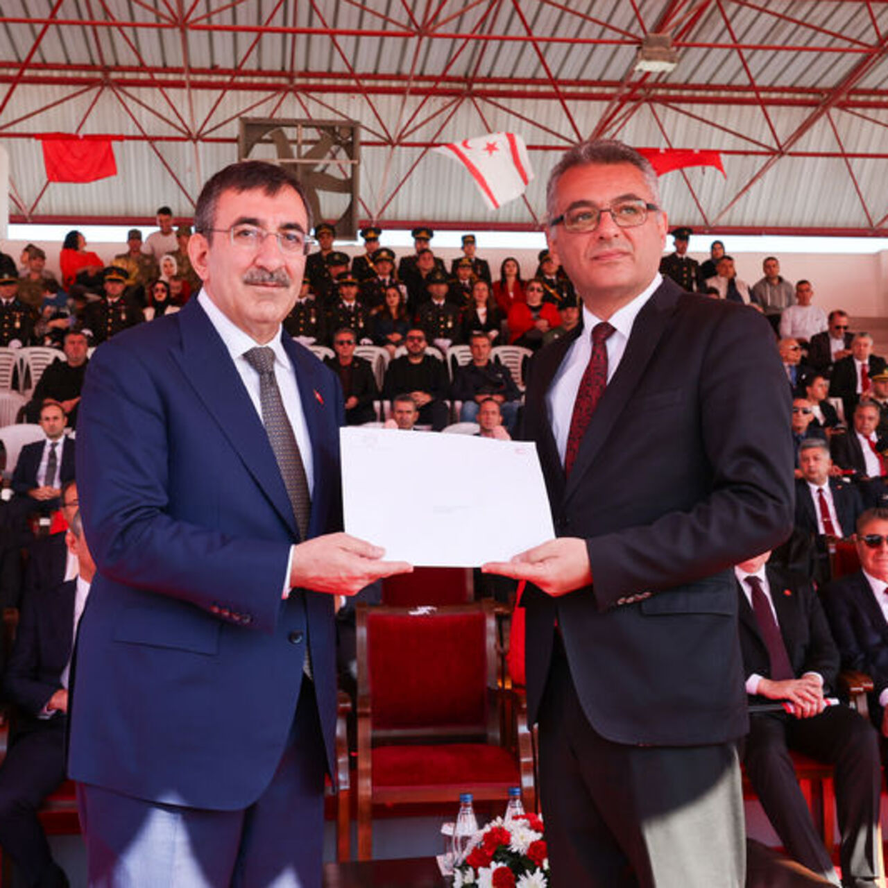 Cumhurbaşkanı Yardımcısı Yılmaz, Erhürman'la görüştü