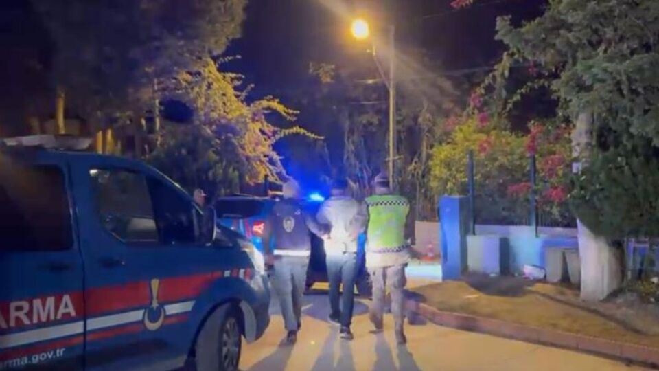 Polise mukavemet gösteren 6 şüpheli tutuklandı