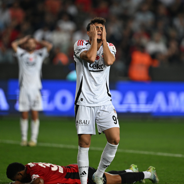 Beşiktaş'tan Mustafa Hekimoğlu açıklaması!