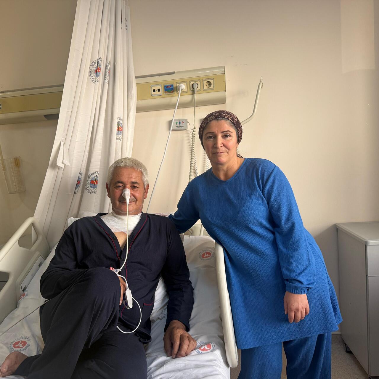 35 yıl sigara içti, gırtlağının yarısı alındı