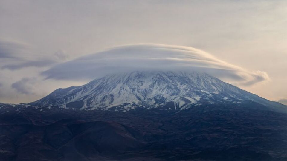 Ağrı Dağı'nda gören büyülendi