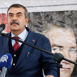 "Bütün inançlarla ilgili çocuklarımızın erişebilecekleri bir müfredat geliştirdik"