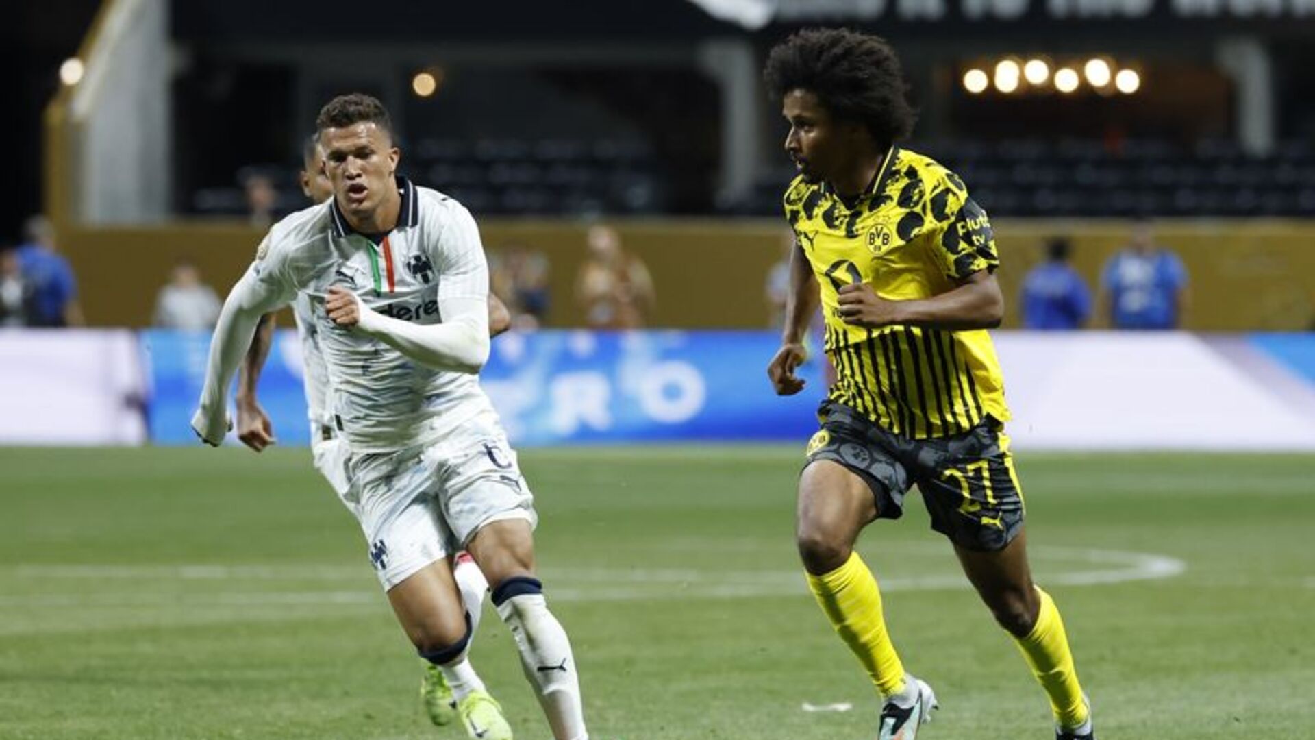 Borussia Dortmund'lu Karim Adeyemi'ye 450 Bin Euro Para Cezası
