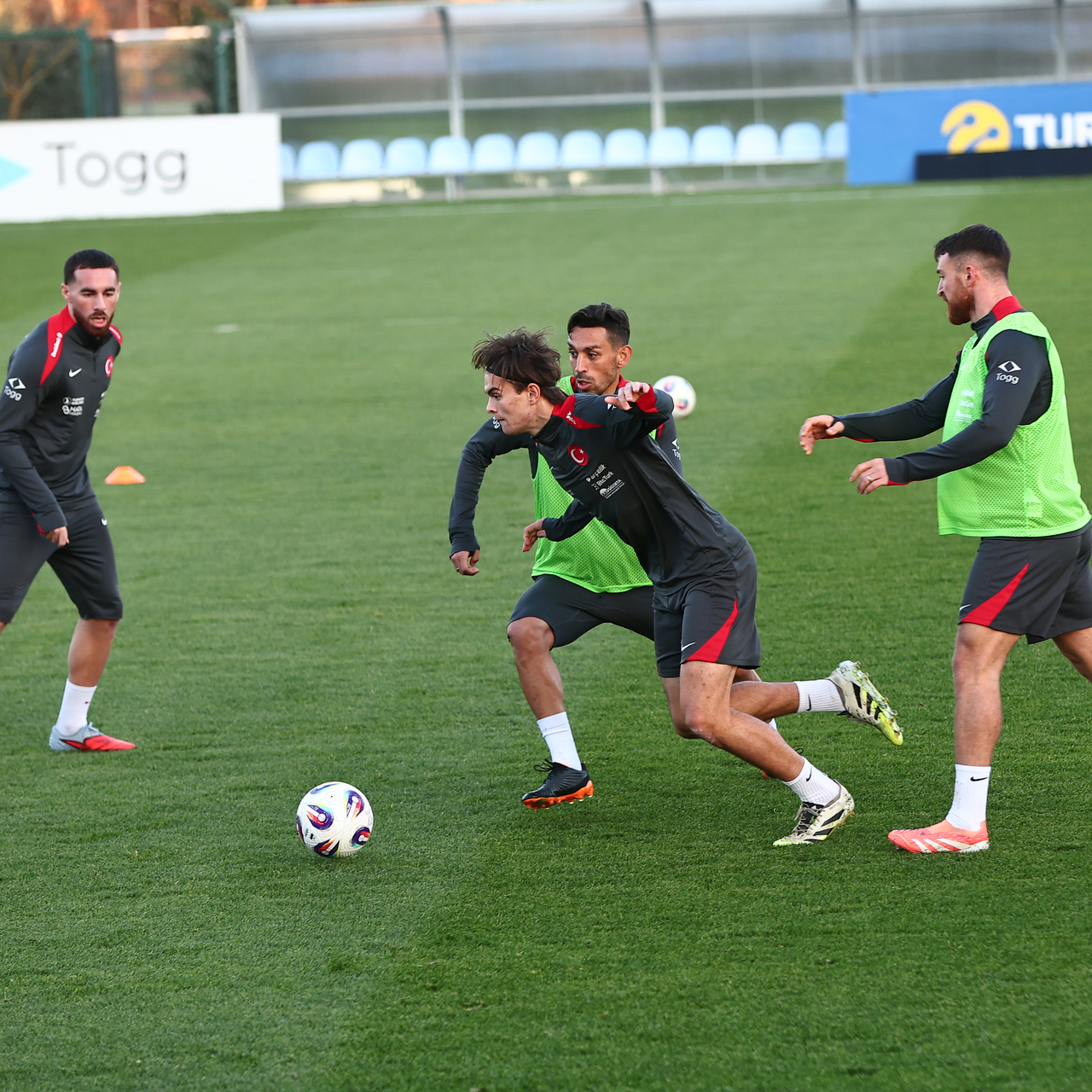 Bizim Çocuklar'ın İspanya mesaisi başladı!