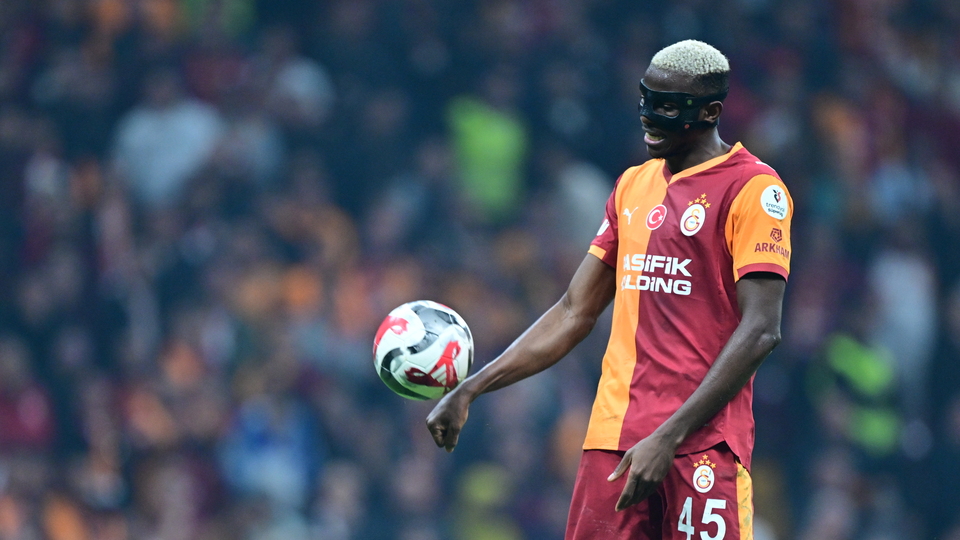 Osimhen'e sakatlık şoku: Gözyaşlarını tutamadı!