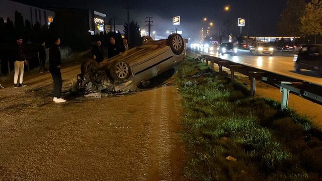 Kontrolden çıkıp ters döndü: 2 yaralı