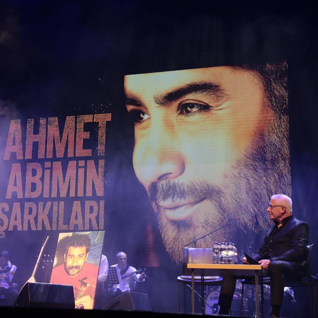 Ölümünün 25'nci yılında anıldı   