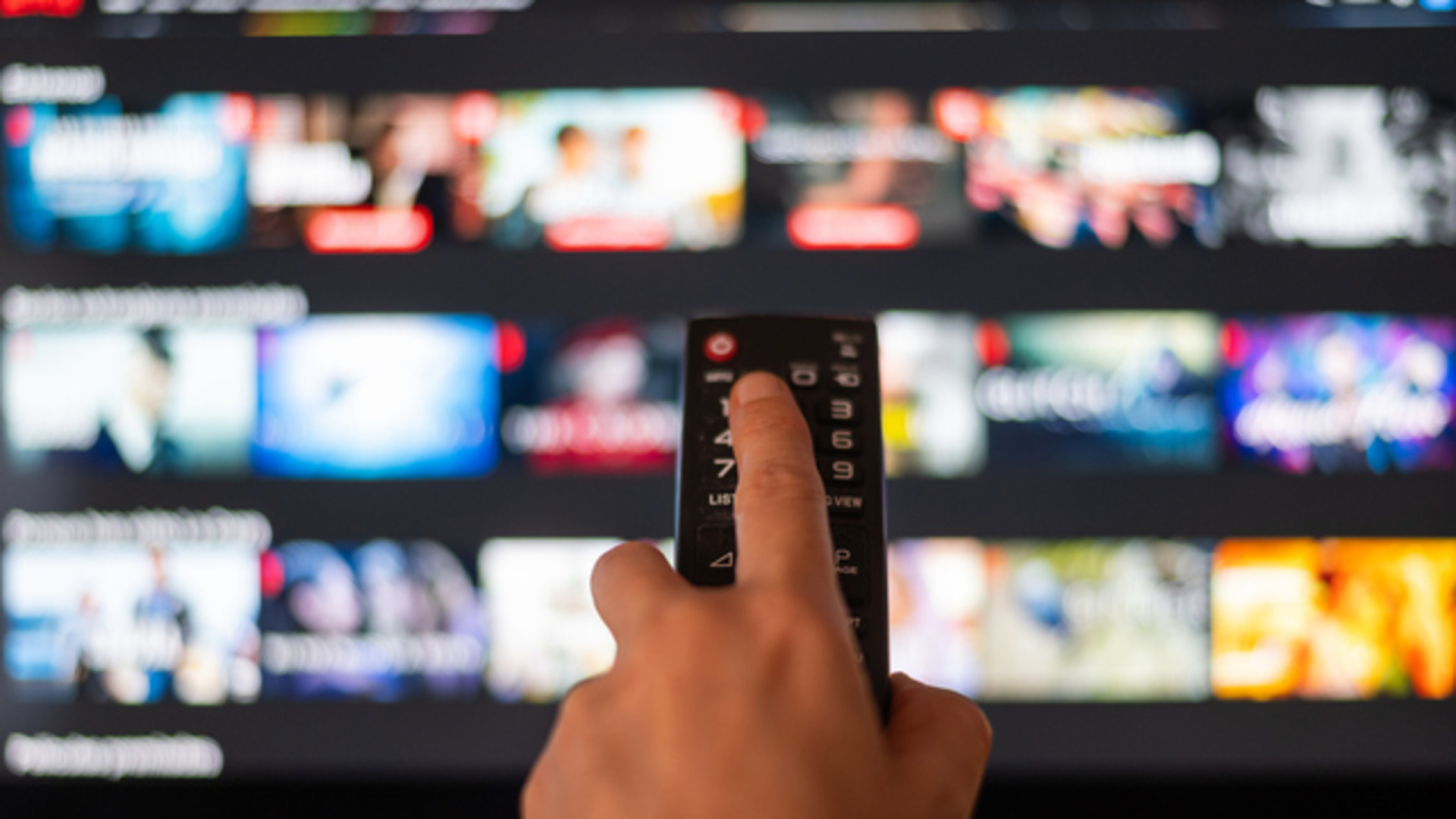 17 KASIM 2025 PAZARTESİ TV YAYIN AKIŞI || Bugün televizyonda neler var? İşte Kanal D, Show TV, TRT 1, ATV, Star TV, Now TV, TV8 yayın akışı