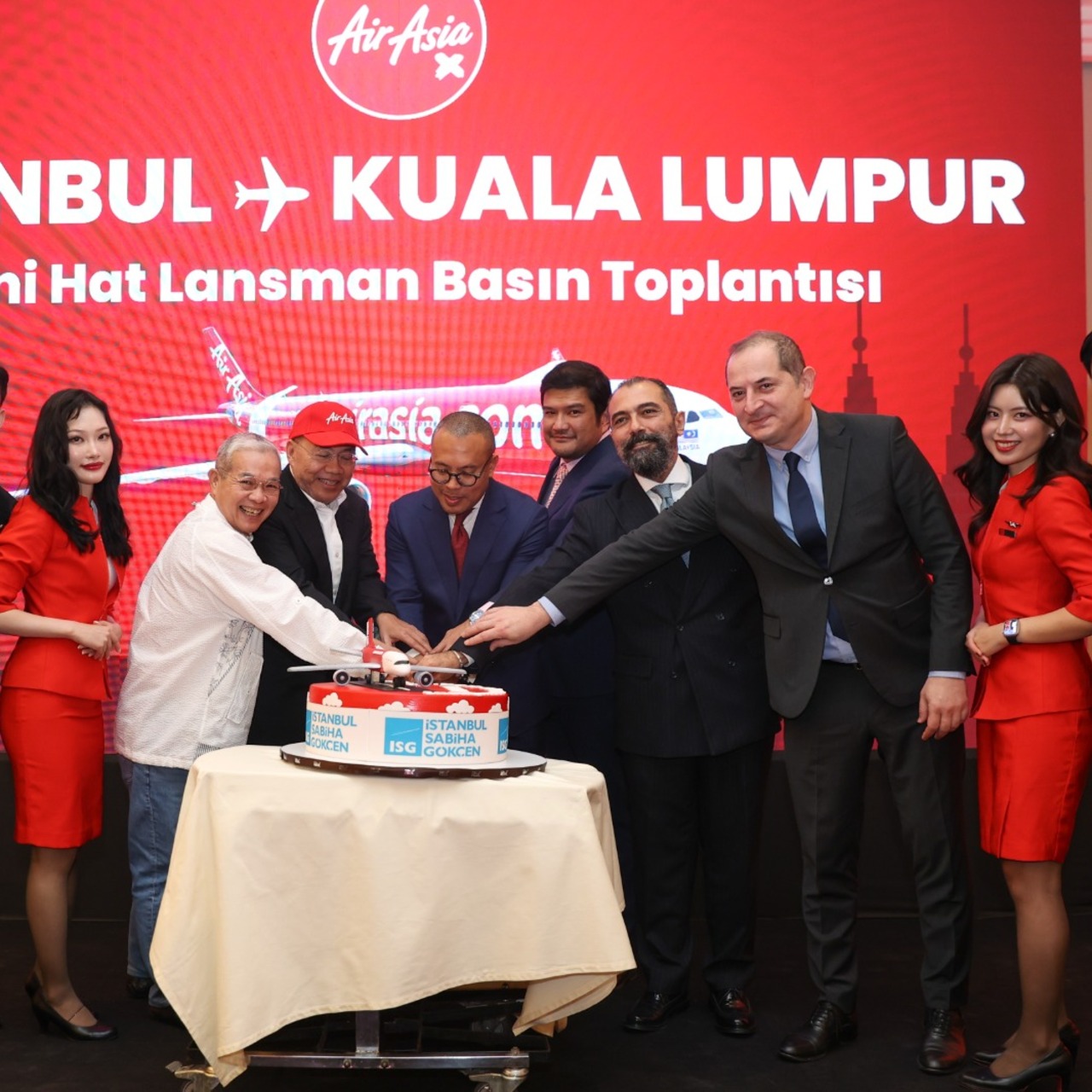 AirAsia X, Kuala Lumpur – İstanbul uçuşlarına başladı: Yolcuları bekliyor!