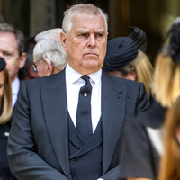 Adı her yerden siliniyor