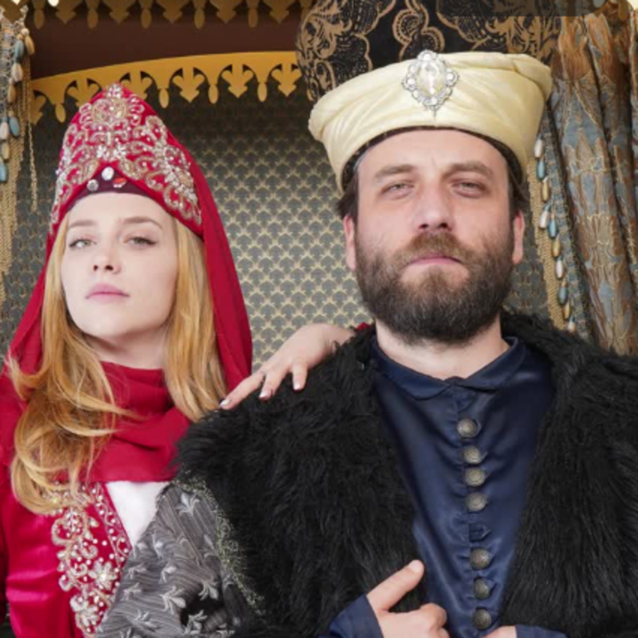 Osmanlı konseptli aşk pozları