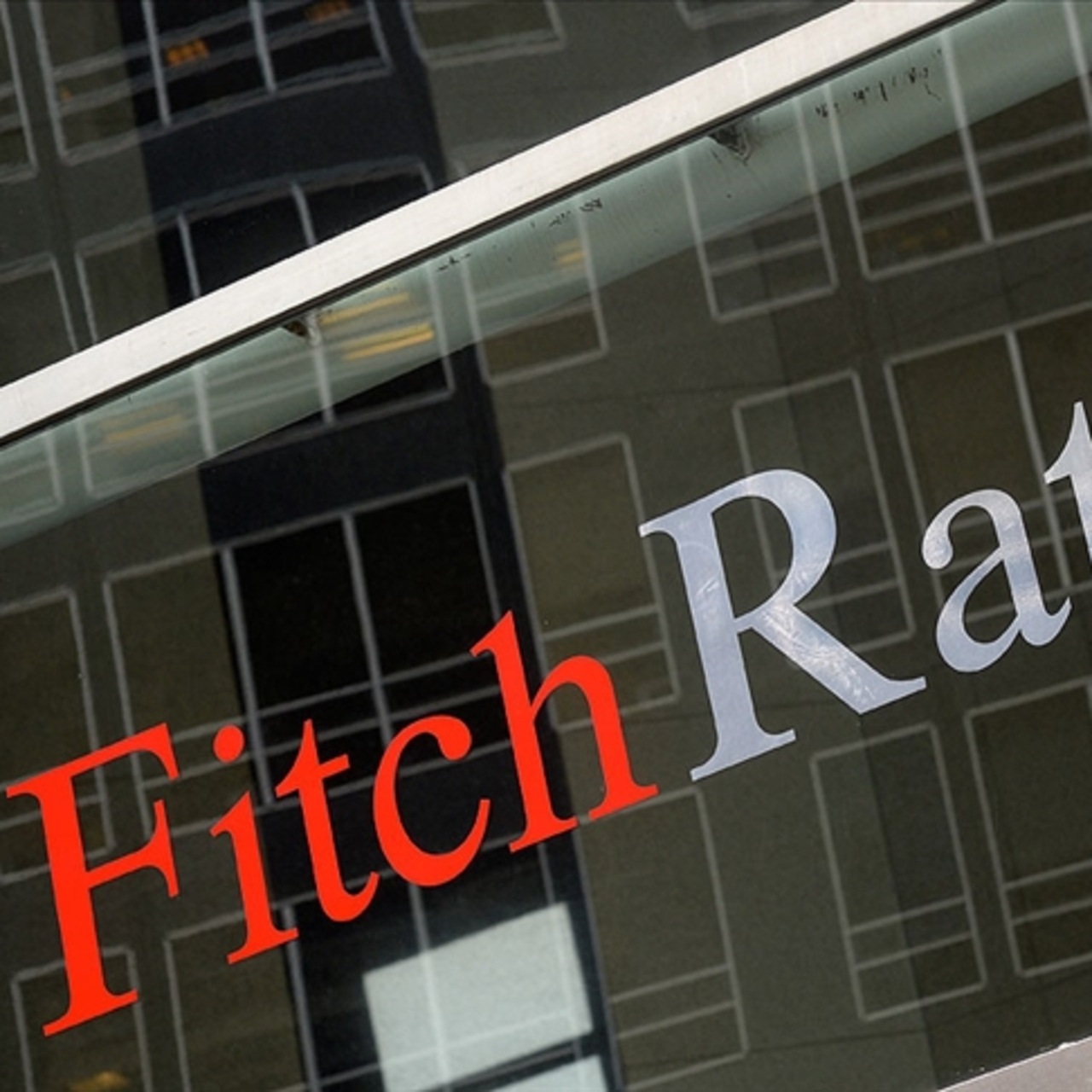 Fitch, bazı Türk bankalarının notlarını yükseltti