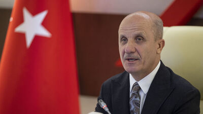 Üniversite öğrencilerine 3 yılda mezun olma hakkı