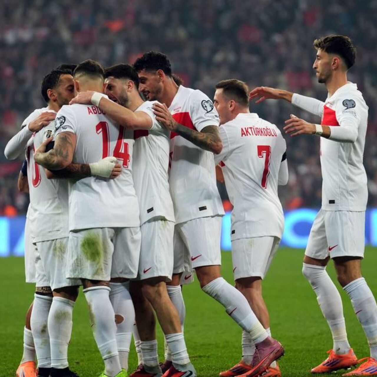 İşte Montella'nın İspanya 11'i