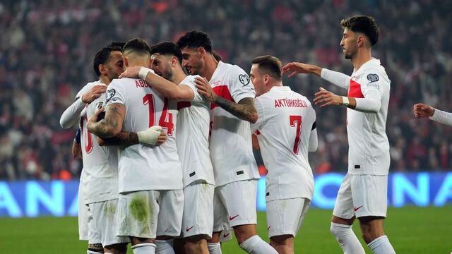 İşte Montella'nın İspanya 11'i