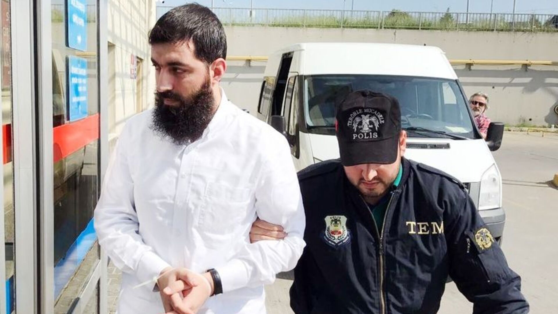 Son dakika: İzmir'de polis merkezine saldırı ile ilgili Halis Bayancuk gözaltında! | Son dakika haberleri