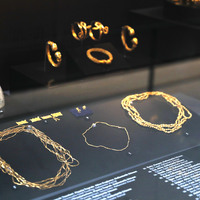 Yol genişletme çalışmasından çıkan hazine!