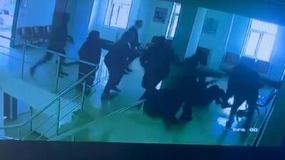 Yine şiddet! Hemşirelere saldırdı!