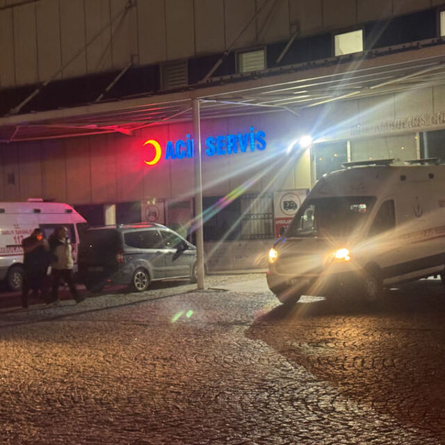 Tartıştığı eşini bıçaklayarak öldürdü