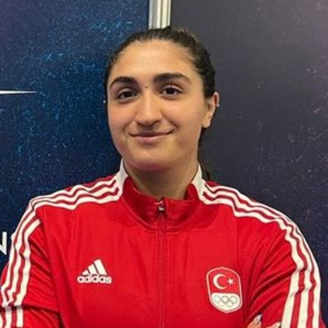 Türkiye, eskrimde üç madalya kazandı!