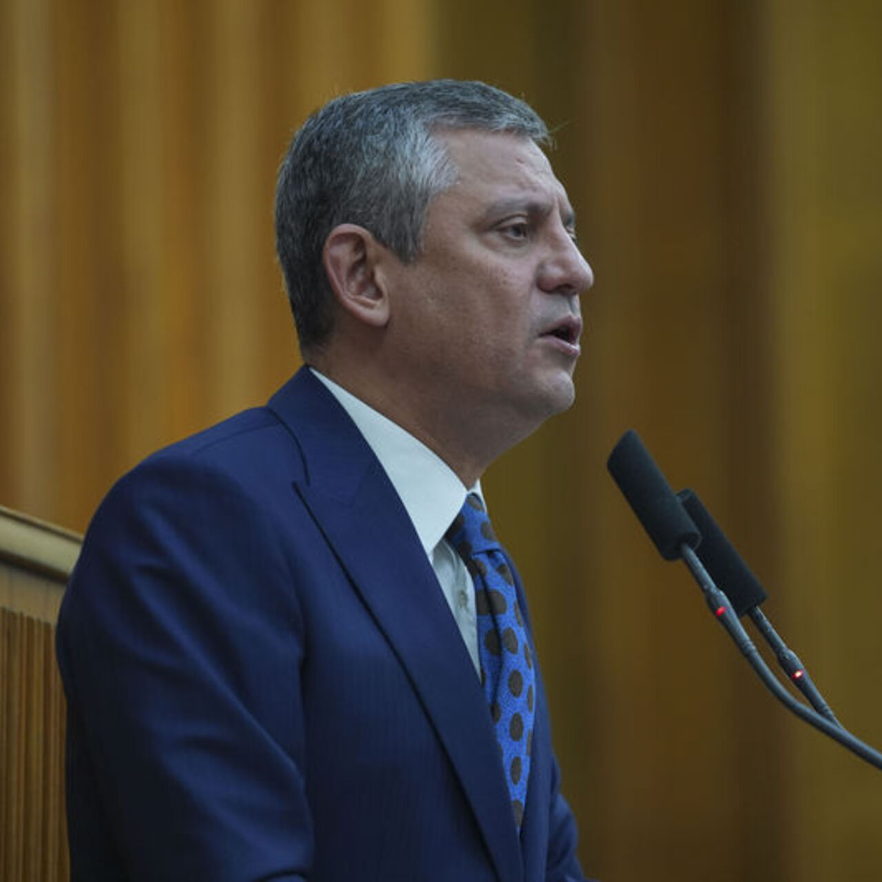 CHP’li vekillerden Özel'e mektup