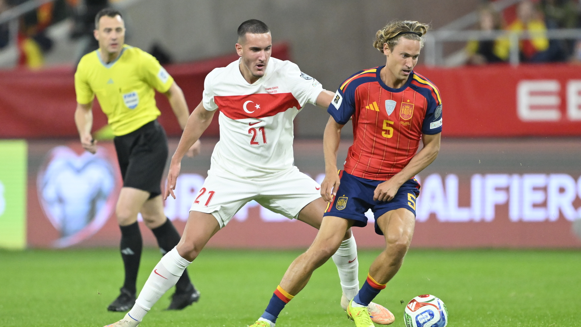 A Milli Takım'da 8 Değişiklik: Deniz Gül İlk Kez İlk 11'de
