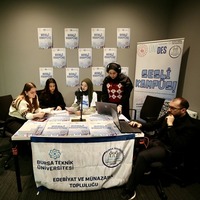 Görme engelli üniversiteliler ders notlarına "sesli" ulaşabilecek