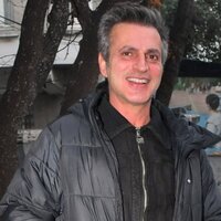 "Altı üstü şarkıcıyız"