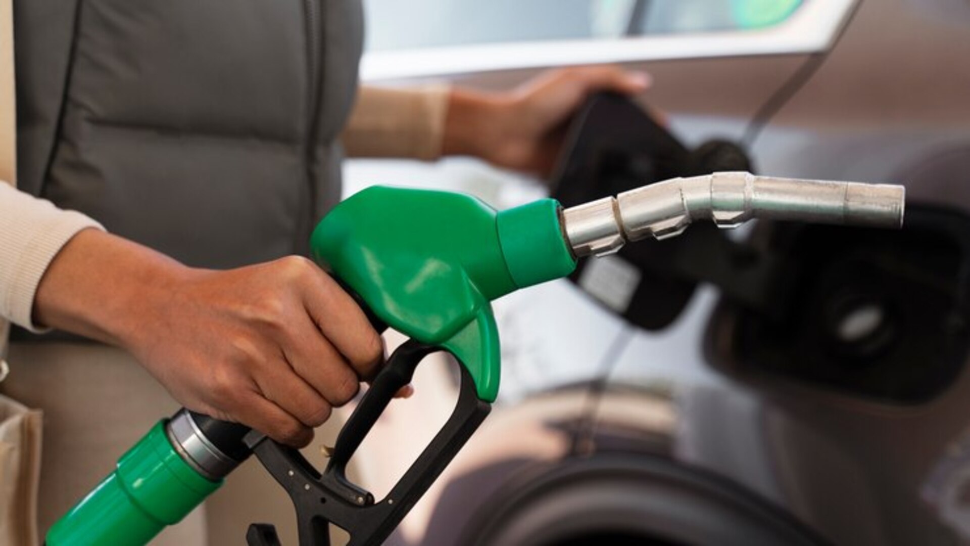 Motorine 2,5 TL Zam Geliyor! 21 Kasım'da Fiyatlar 60 TL'yi Aşacak