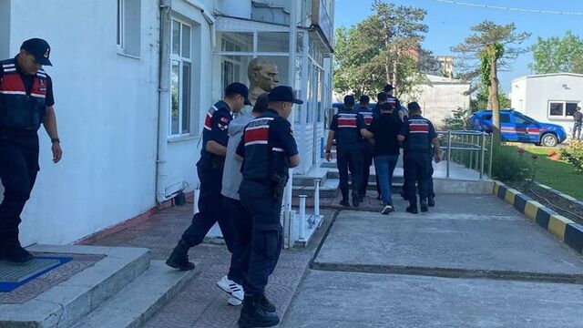 4 ilde hırsızlık operasyonu: 14 gözaltı