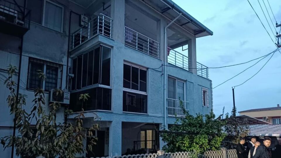 Engelli kızını pompalı tüfekle öldürüp intihar etti