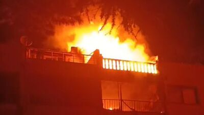 Tekirdağ'da 3 katlı binada yangın