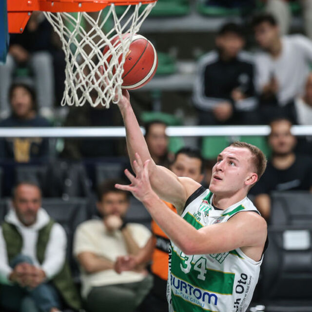 Bursaspor Basketbol, Fransa'da kayıp!