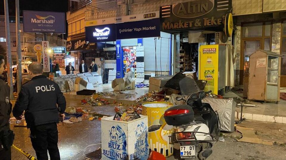 Babasının dükkanını ateşe verdi! 2 yaralı