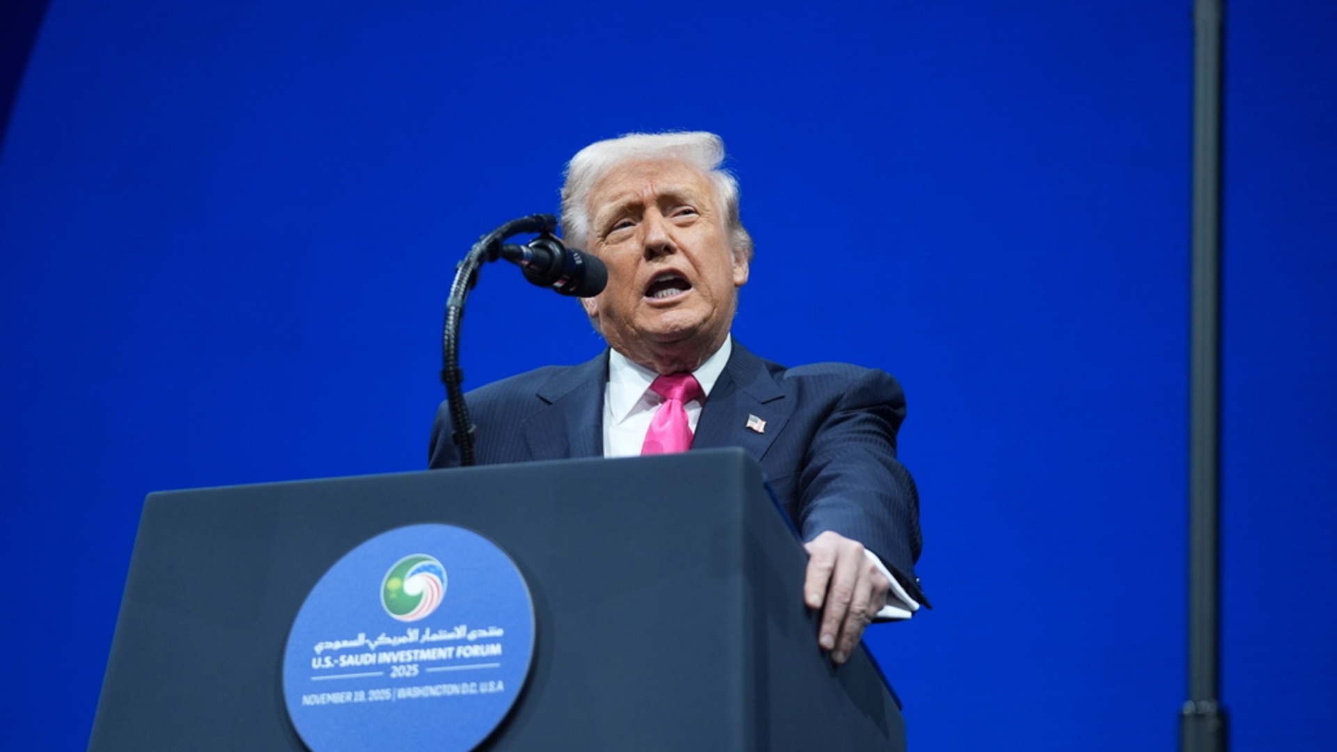 ABD Başkanı Trump imzaladı: Epstein dosyaları açıklanacak | Dış Haberler