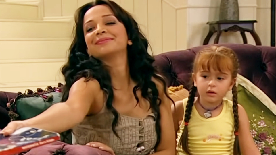 "Babamla birlikte aynı evde yaşıyor"