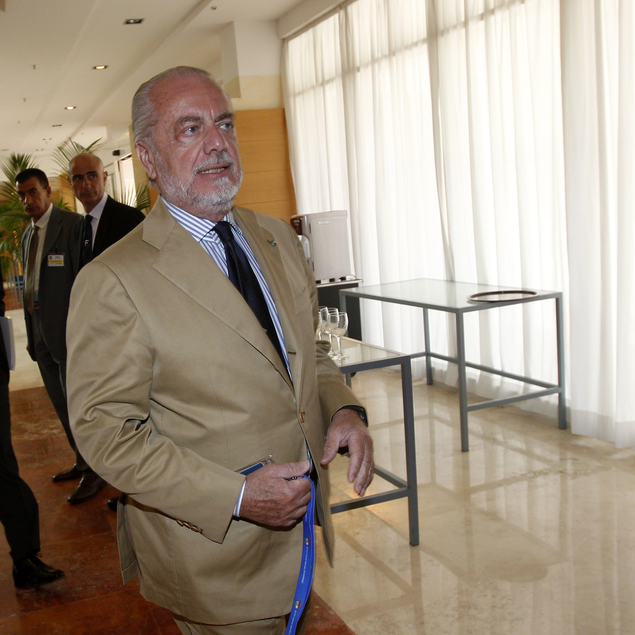 Napoli Başkanı'na usulsüzlük yargılaması!