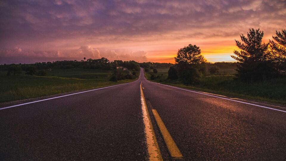 Nürnberg - Dresden kaç kilometre?