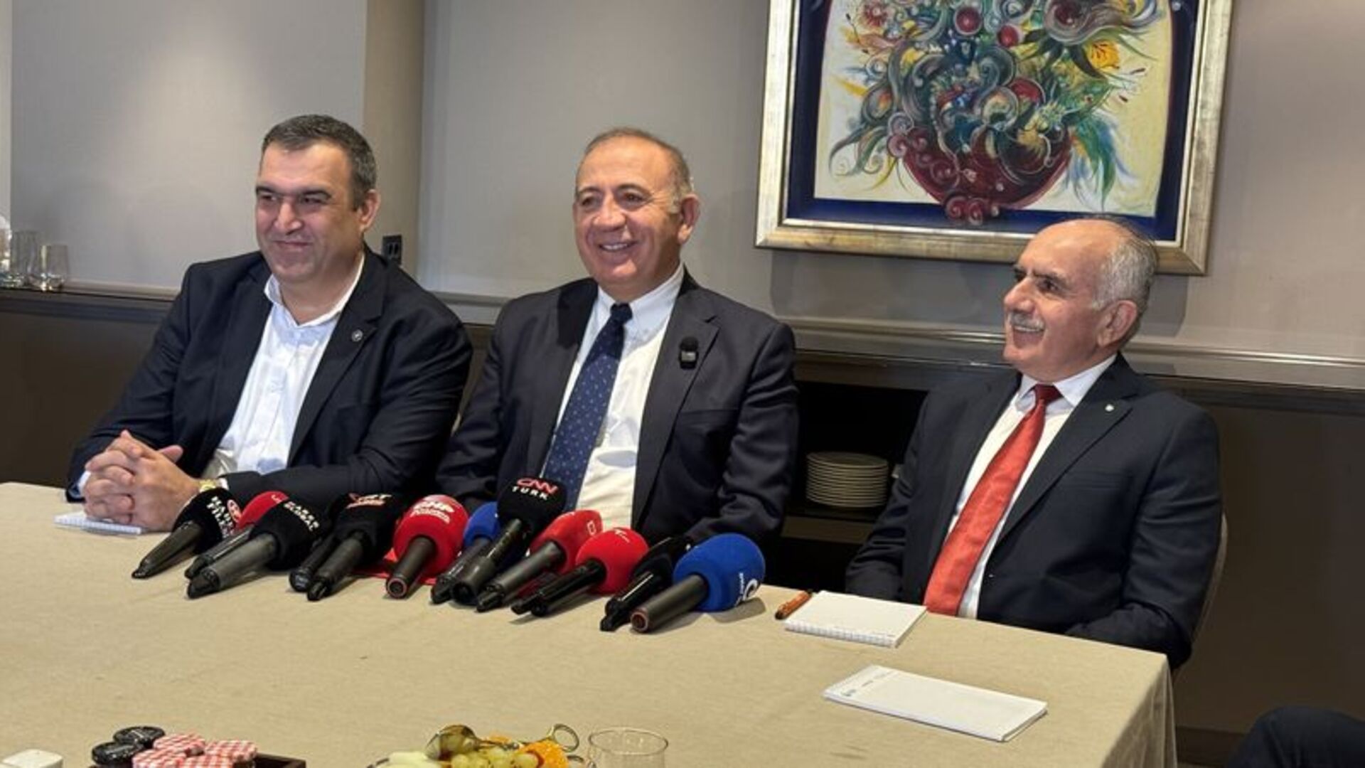 CHP İstanbul Kongresi İptal Davası: Gürsel Tekin Görevde Kalıyor
