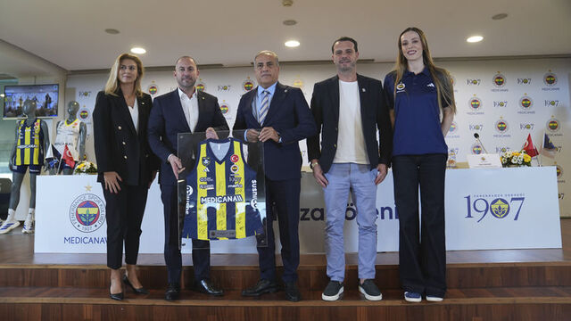 Fenerbahçe'ye voleybolda yeni sponsor