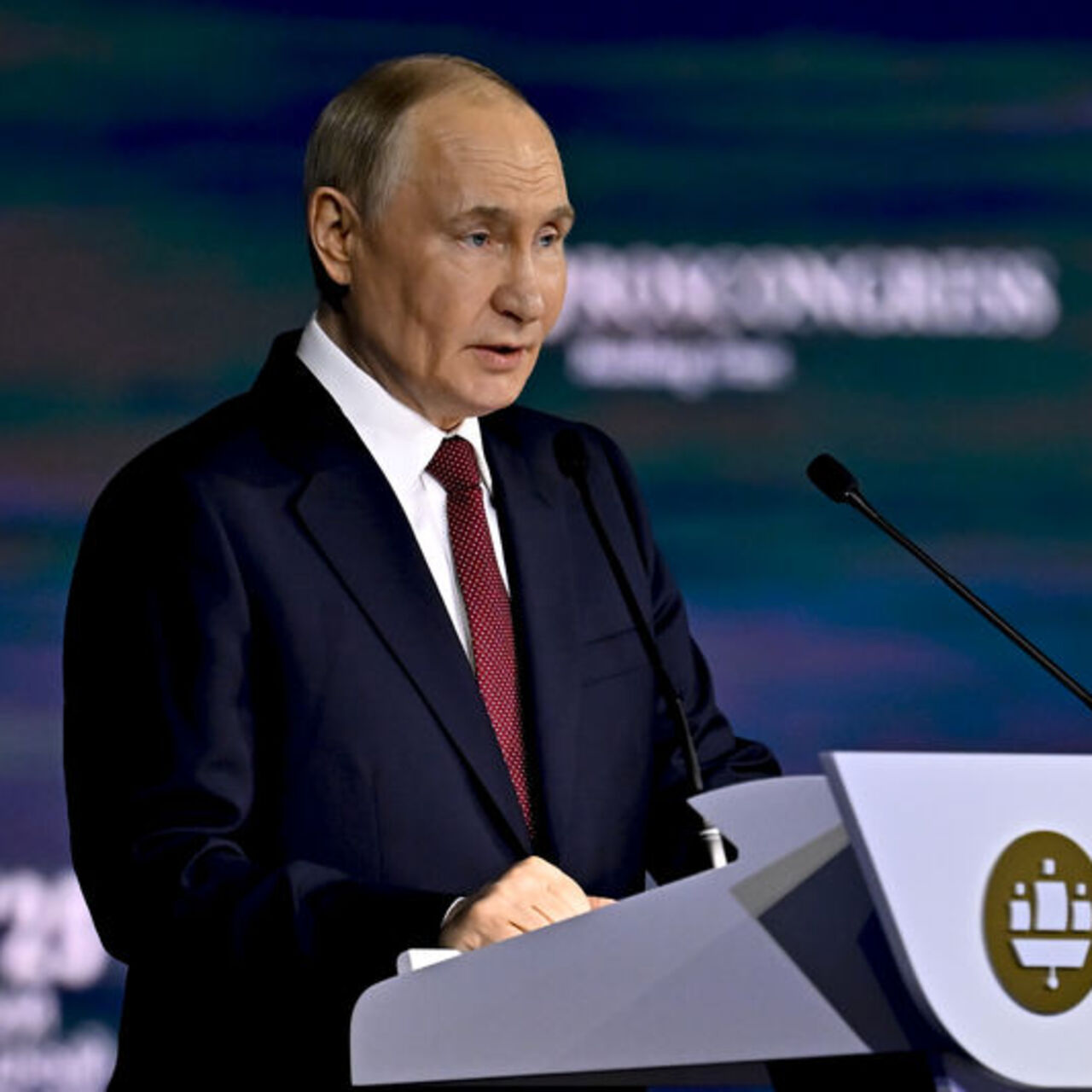 Putin: Barışçıl çözüme hazırız