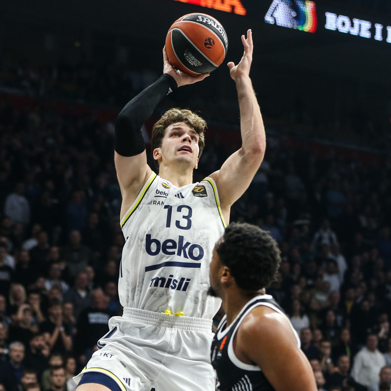 F.Bahçe Beko, Partizan'ı yıktı!