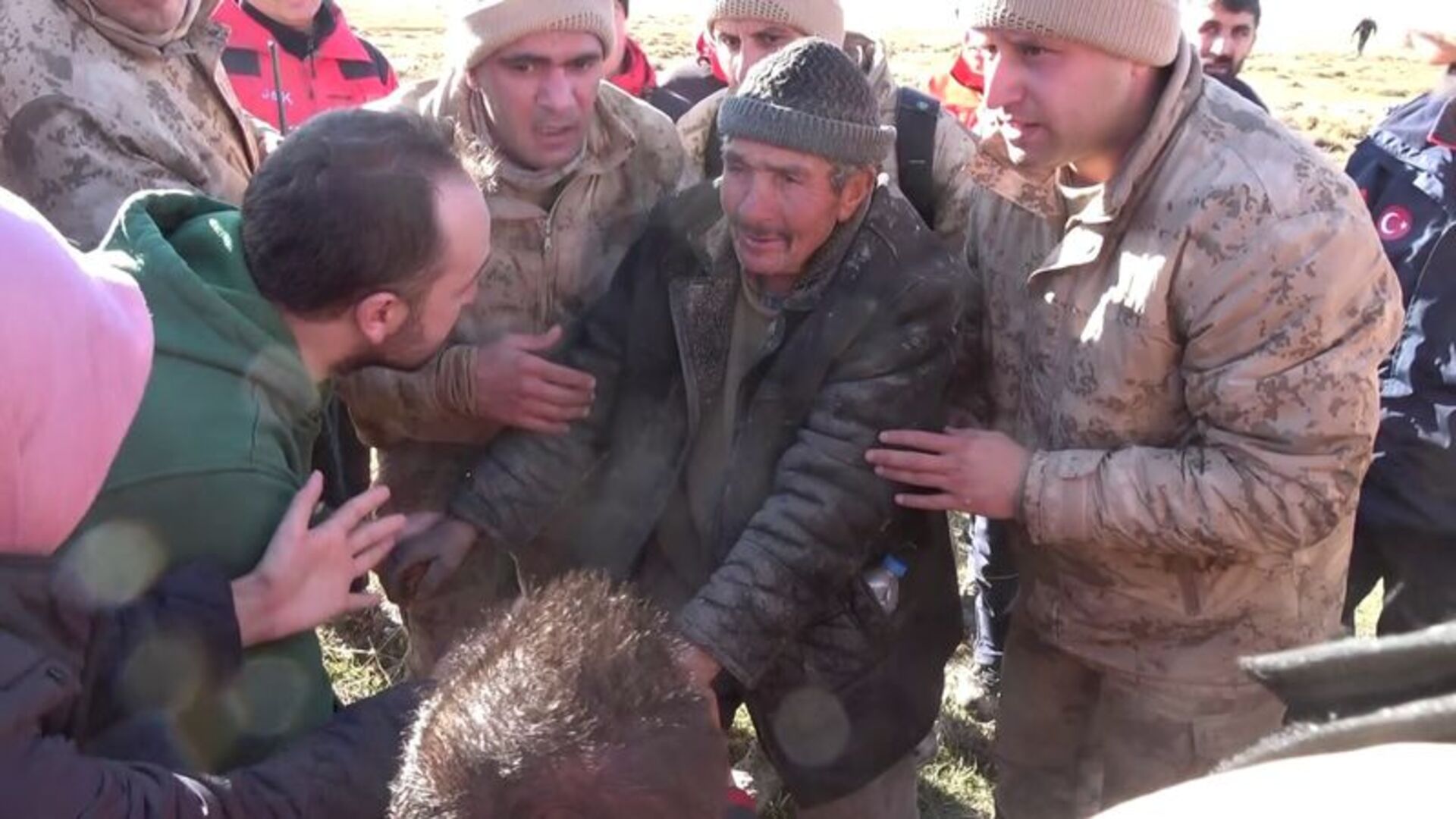 Erzurum haberleri: Hava buz kesmişti... Koyunlara …