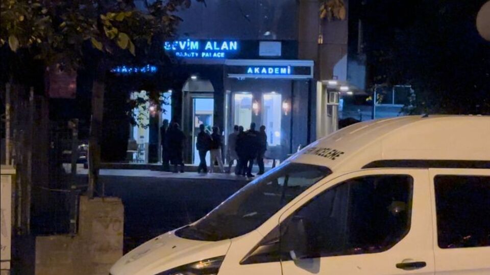 Ünlü güzellik merkezine silahlı saldırı!