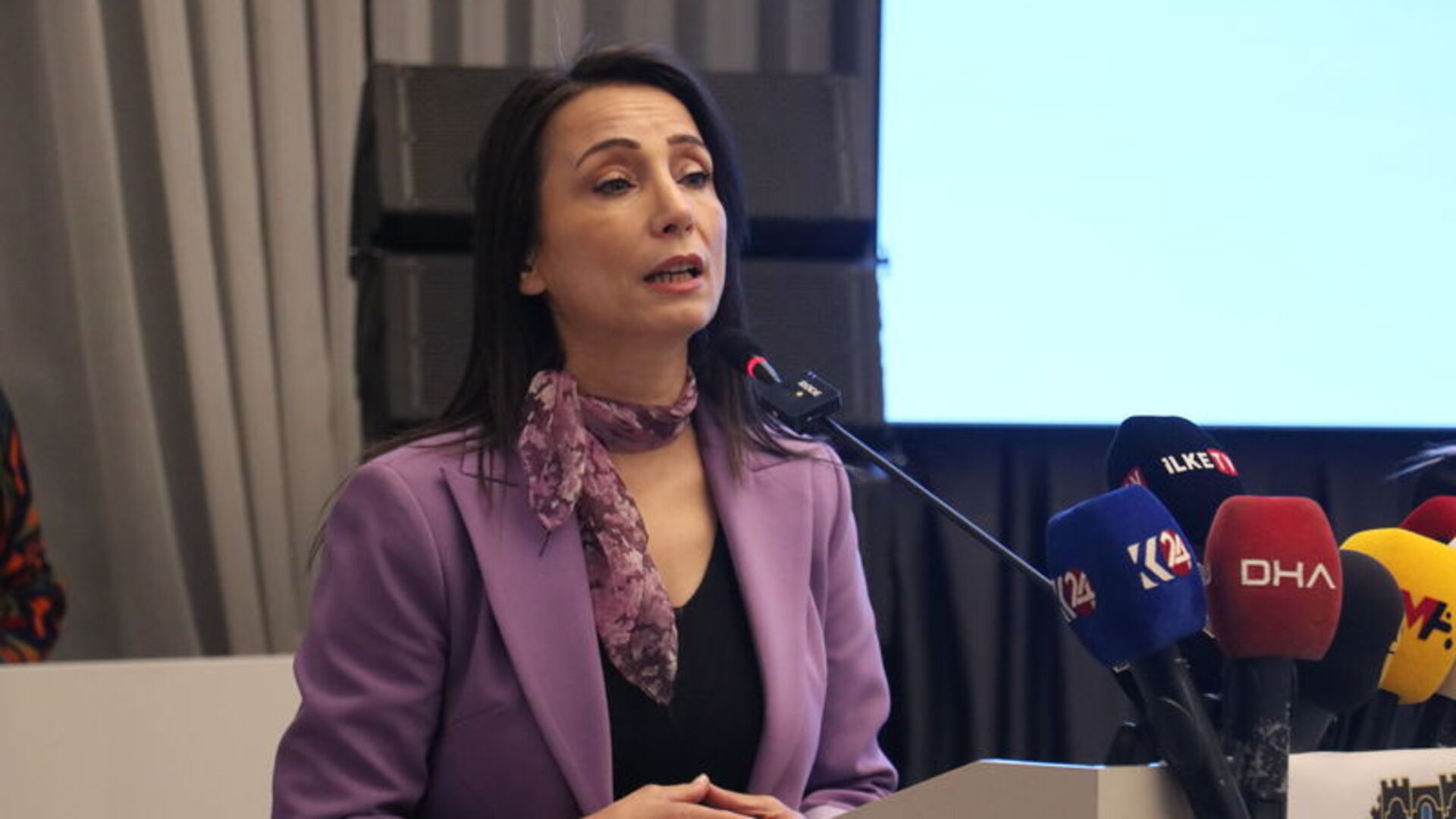 Tülay Hatimoğulları: CHP'nin Adası'na Gitmemesi Üzüntü Yarattı