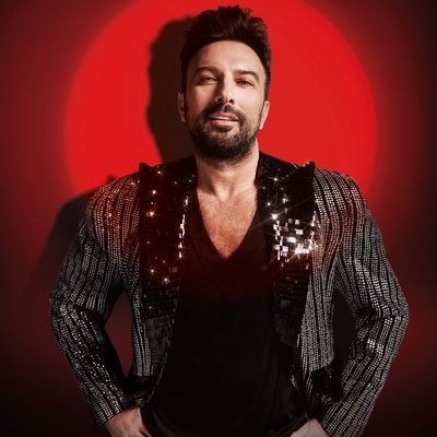 Tarkan yeni konser tarihlerini duyurdu