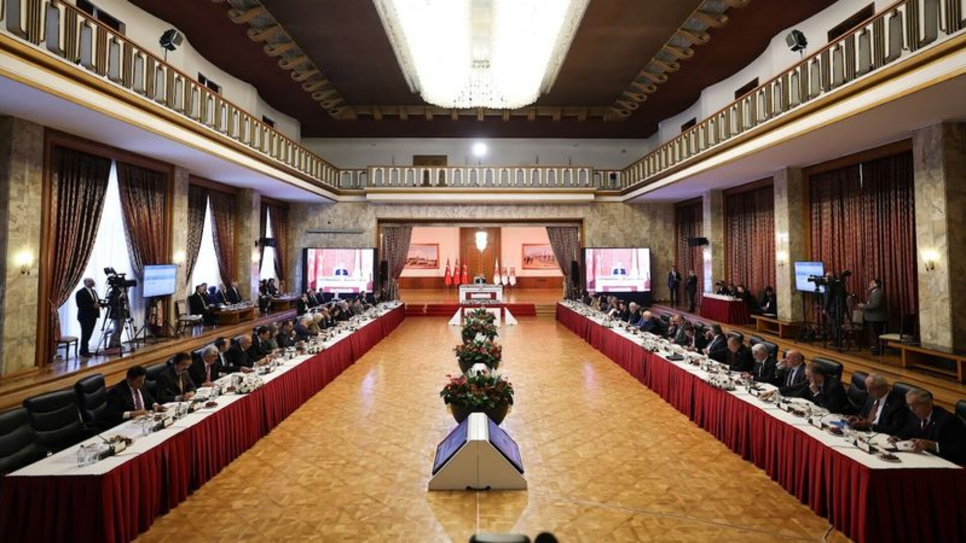 Son dakika: İmralı'ya gidecek komisyon üyeleri belli oldu | Son dakika haberleri