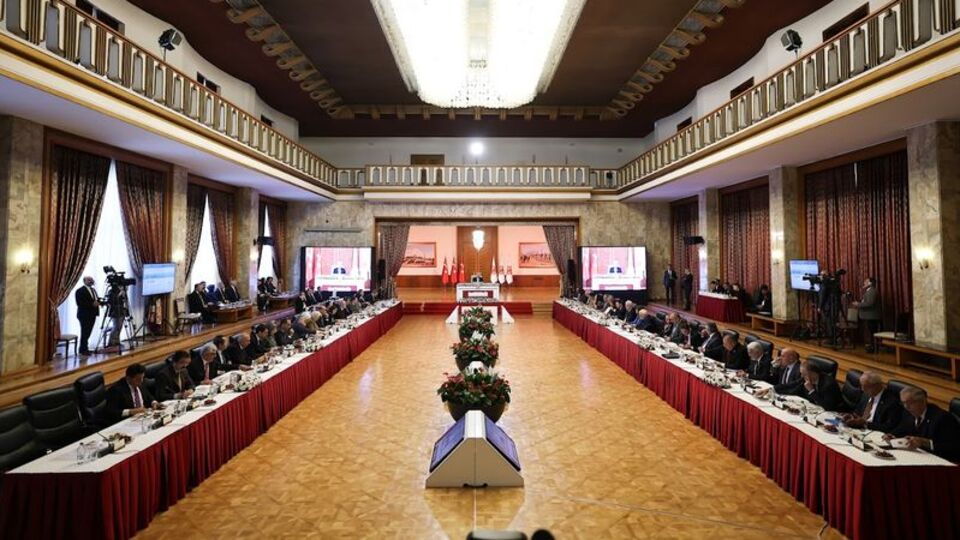 İmralı'ya gidecek komisyon üyeleri belli oldu